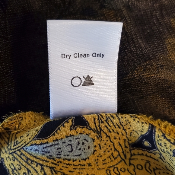 ASTR Yellow Floral Print Cropped Top - Picture 9 of 9